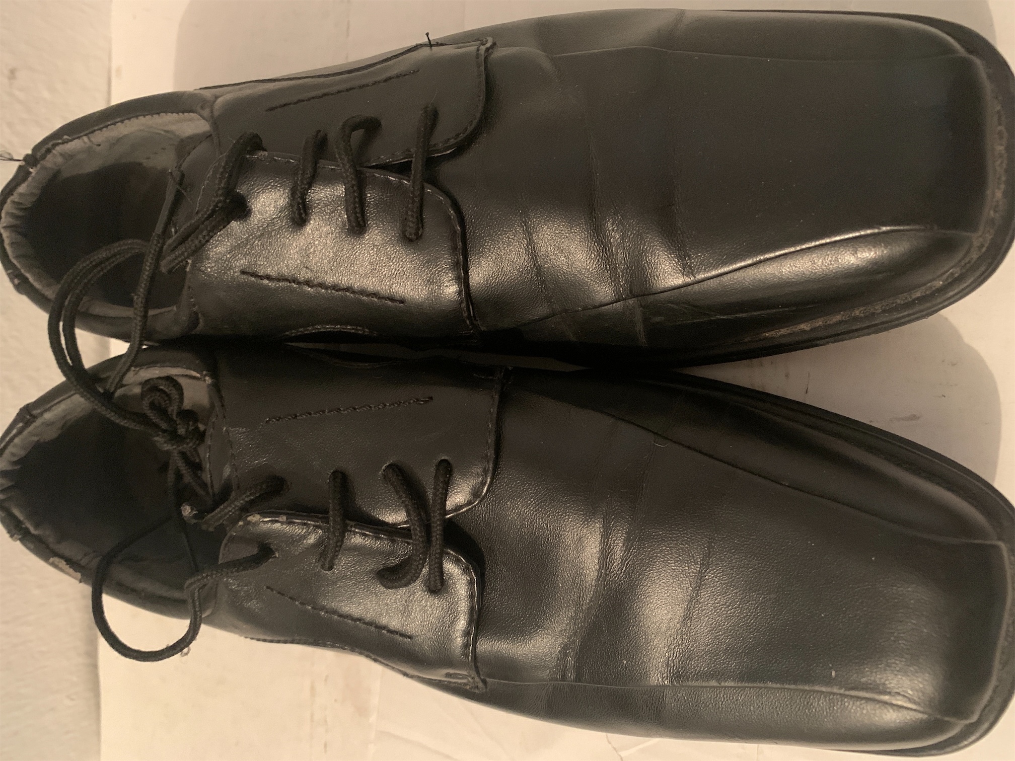 otros electronicos - Zapatos de hombre  Lucciano italianos size 9-5 color negro