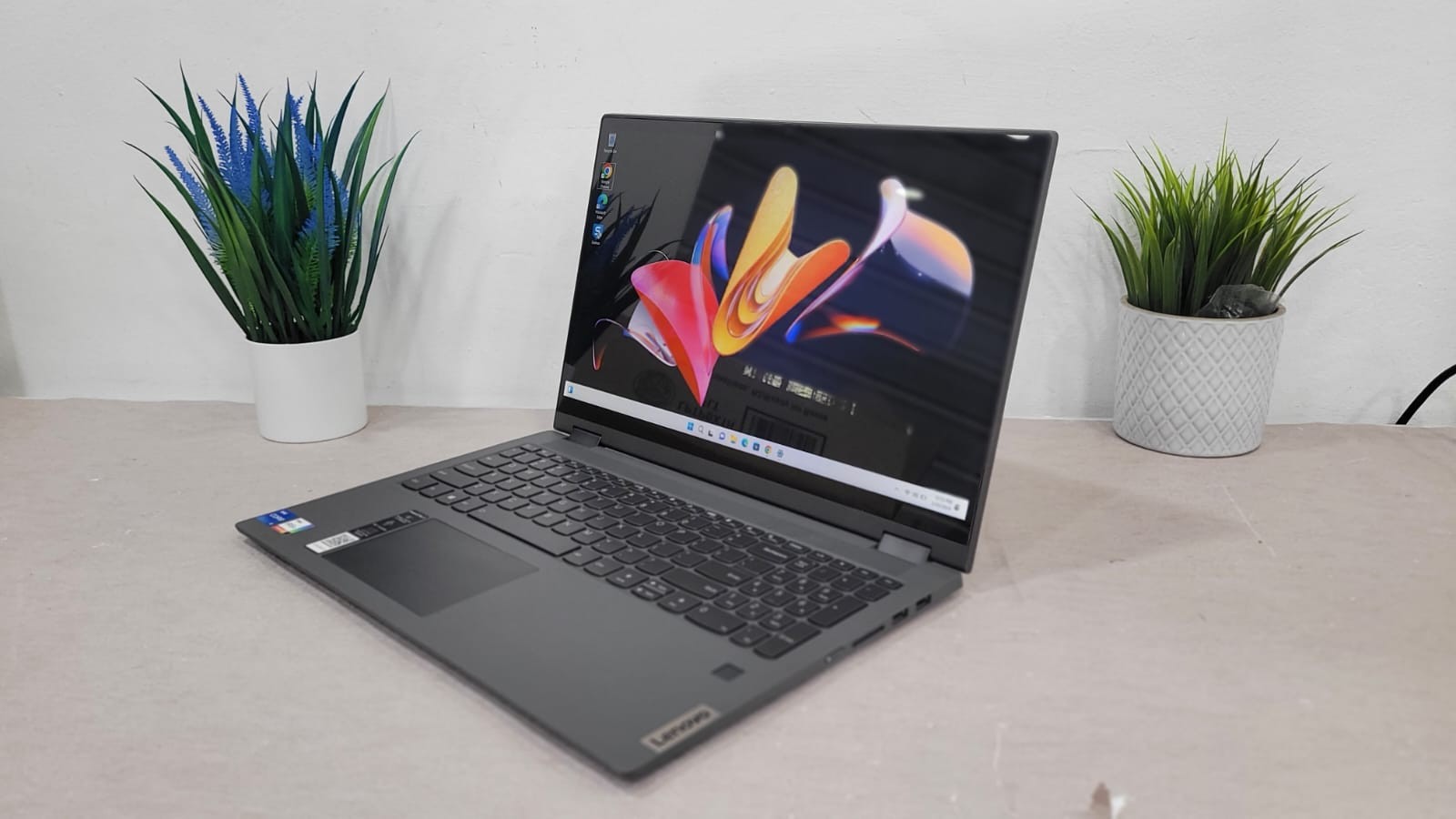 computadoras y laptops - Laptop Lenovo Flex 15.6 , Touch , convertible, i5 11th 2