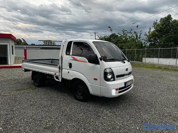camiones y vehiculos pesados - Kia bongo III 2019 recién importado  4