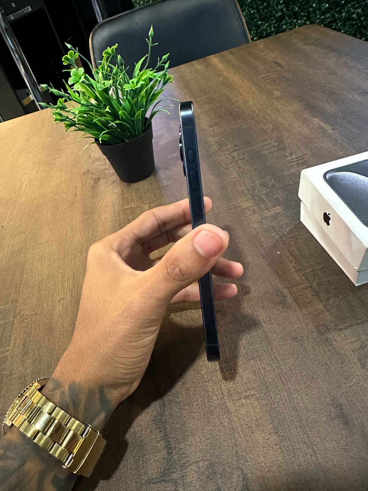 celulares y tabletas - IPHONE 15 PRO MAX 5