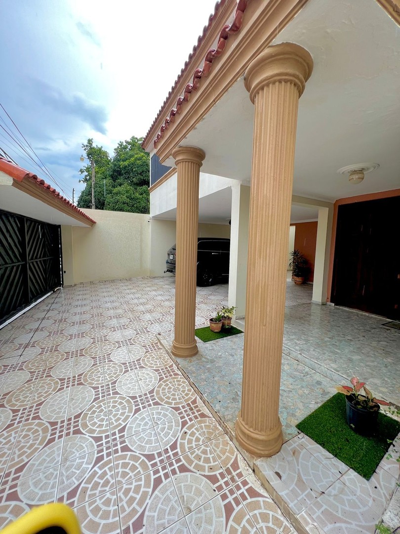 casas - 🚨OPORTUNIDAD‼ ubicada en excelente zona de la 📍Independencia, (Las Acacias)