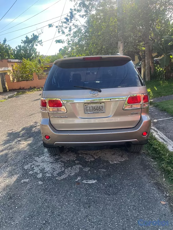jeepetas y camionetas - venta Toyota fortuner 2008 4