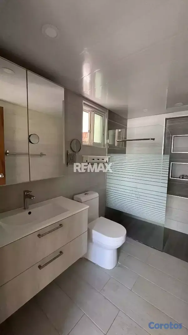 apartamentos - ESPACIOSO apartamento en alquile en EVARISTO MORAL 13