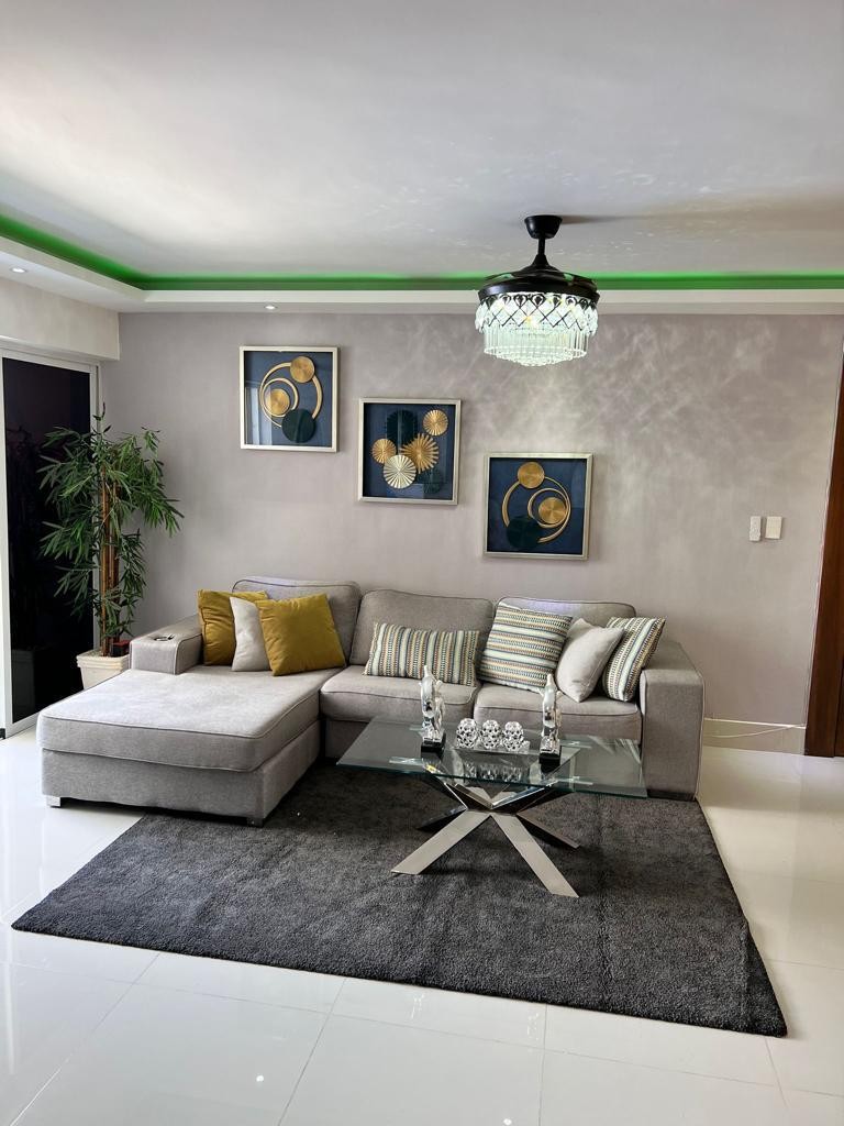 apartamentos - Apartamento Totalmente Amueblado y Remodelado 