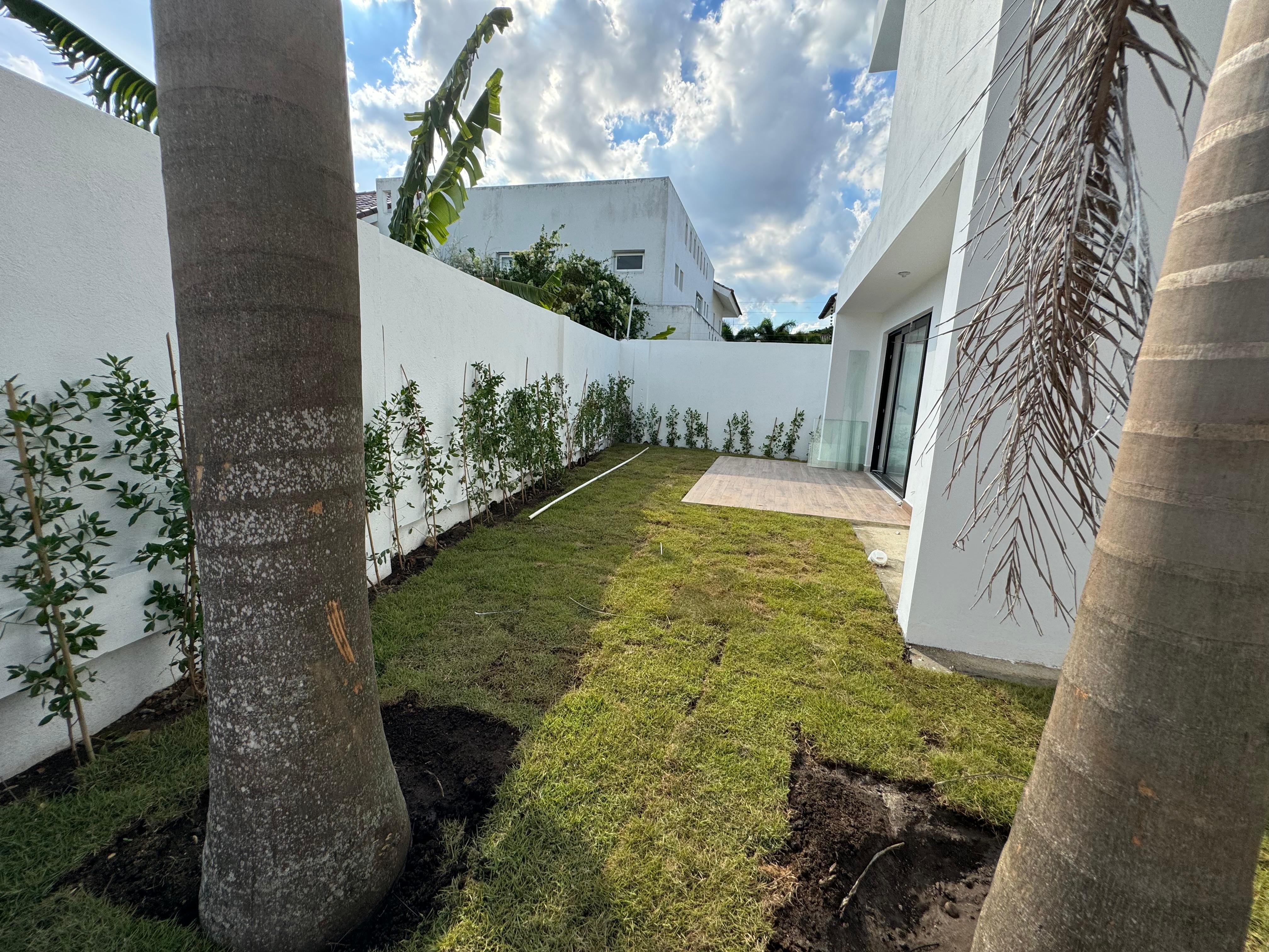 apartamentos - CASA EN VENTA EN LAS CARMELITAS, SANTIAGO