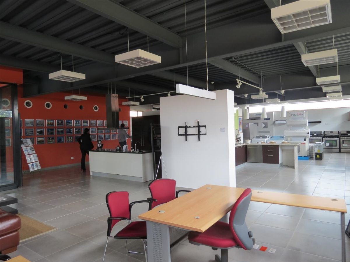 oficinas y locales comerciales - 🔵Alquilo Local 3er piso para oficina en Paraiso
 0