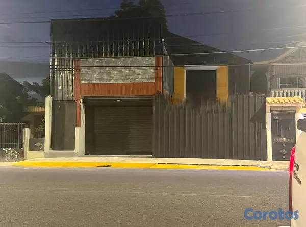 oficinas y locales comerciales - Local con nave en Alma Rosa  3