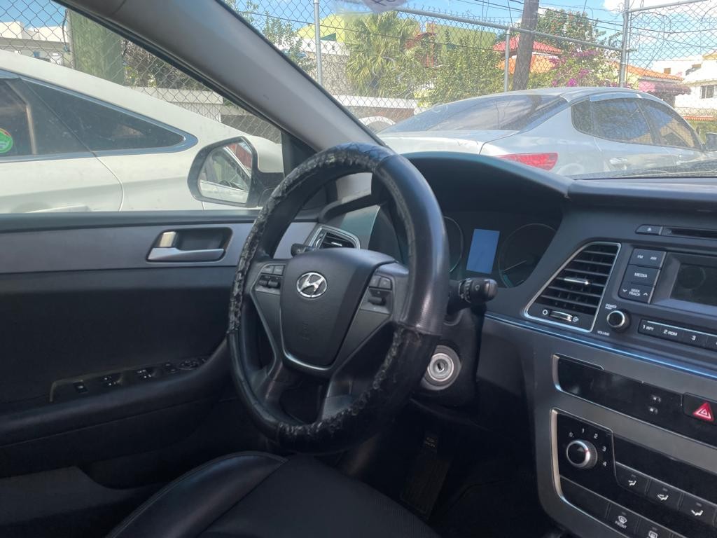 carros - HYUNDAI SONATA 2017 BLANCO 4