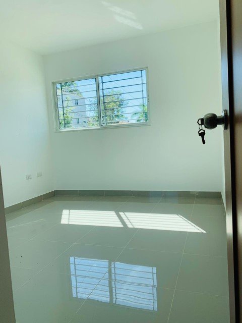 apartamentos - Rento apartamento en llanos de gurabo con piscina proyecto cerrado 5