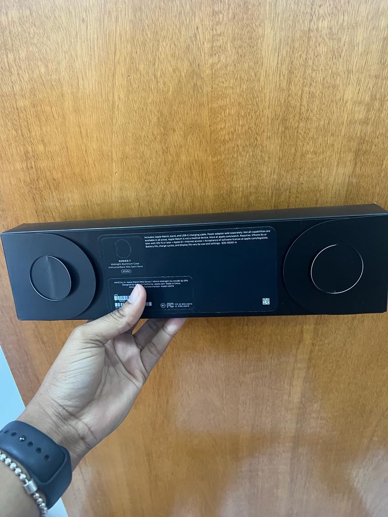 otros electronicos - Apple Watch Serie 7 45mm Nike Sellado  2