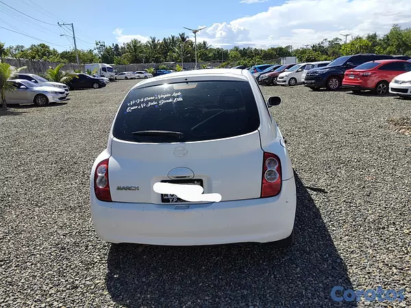 carros - NISSAN MARCH  4