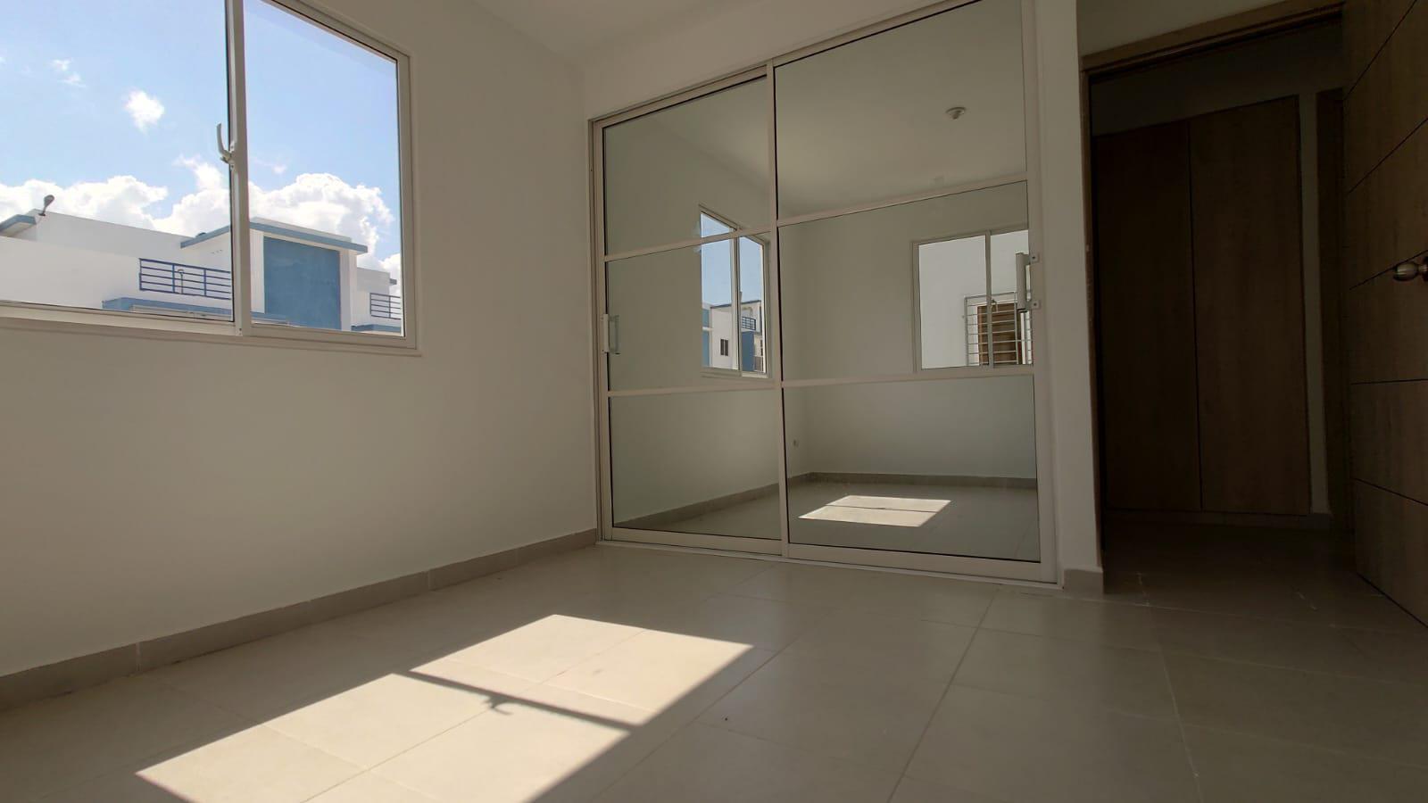 apartamentos - Apto en venta en Jacobo Majluta 4
