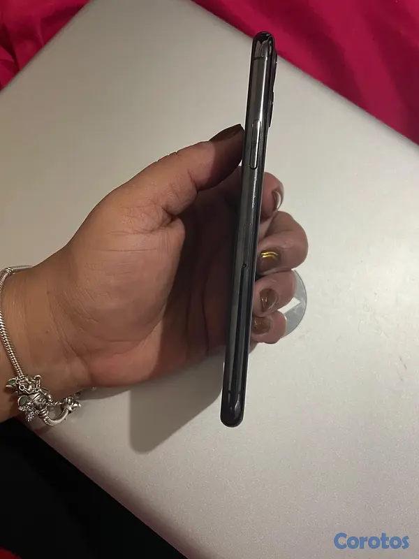 celulares y tabletas - iPhone 11 pro 256 gb 2