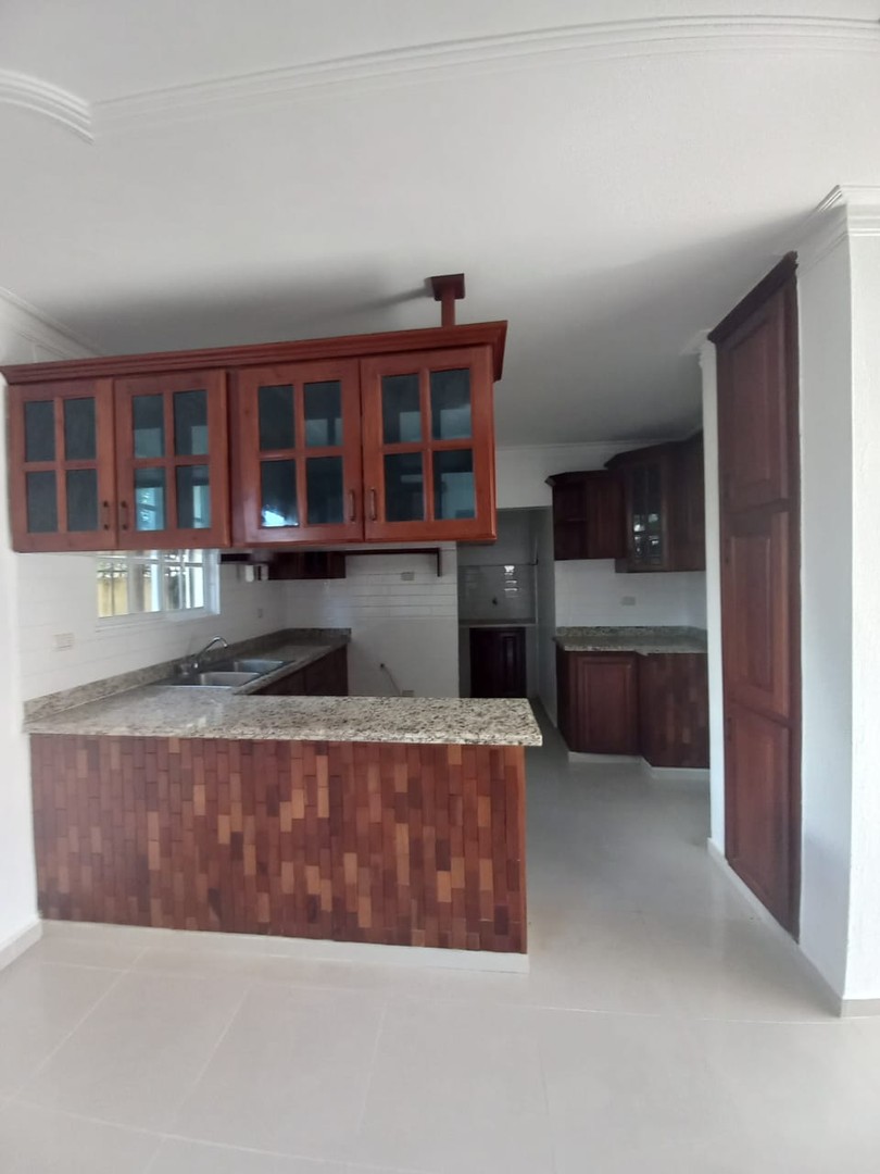 apartamentos - Apartamento 1er Nivel con 136 Mts2 en Gurabo, Santiago 
