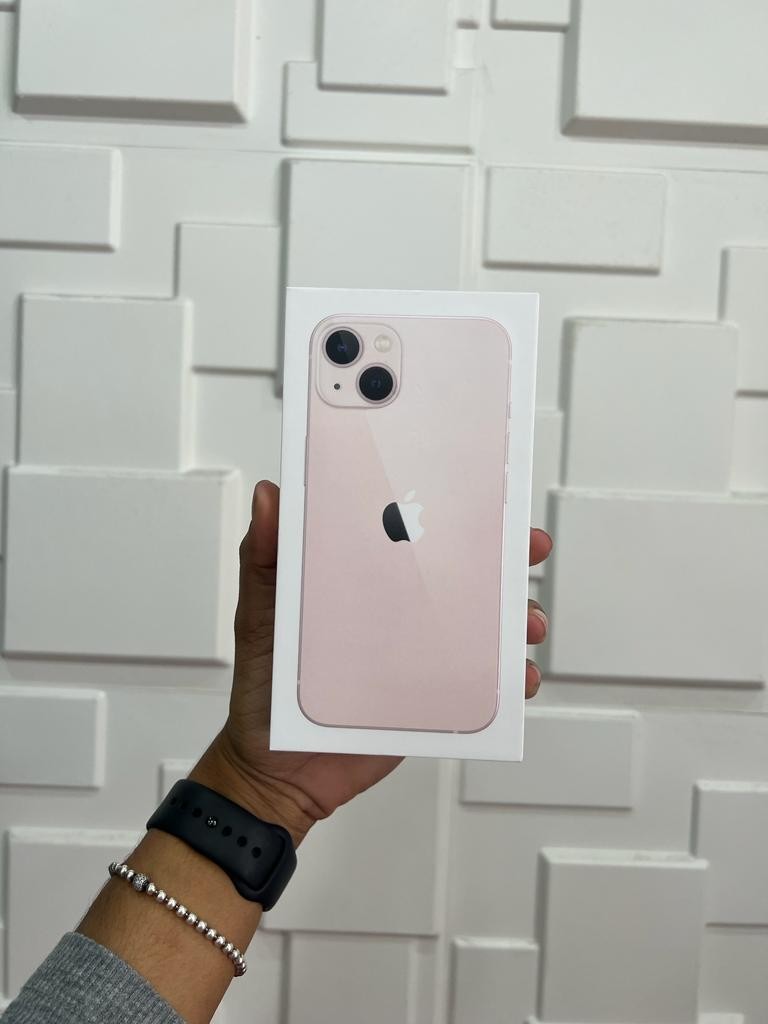 celulares y tabletas - iPhone 13 128gb Pink Sellado Clean 