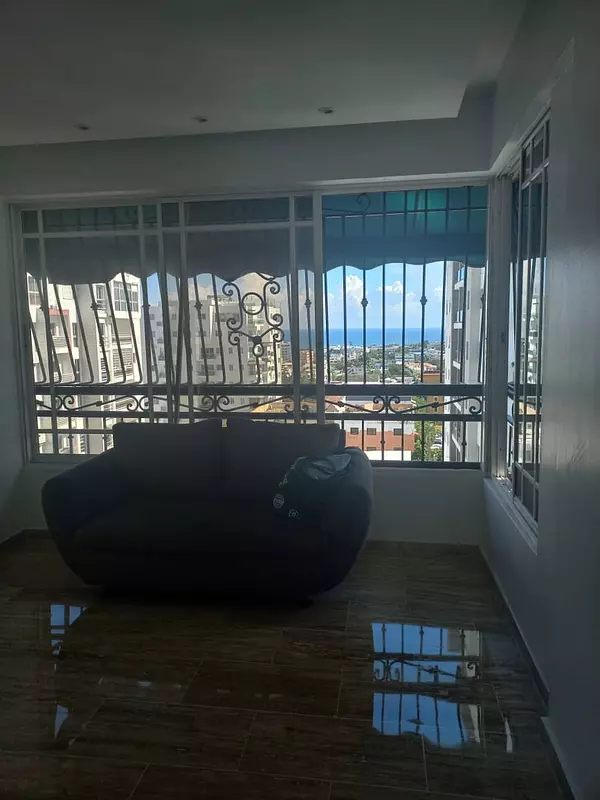 apartamentos - Se vende penthouse en La Julia 4
