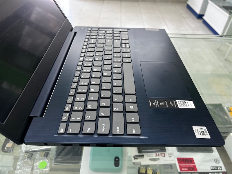 computadoras y laptops - Laptop Lenovo Ideapad 3 15iML05 i5. USASA 4