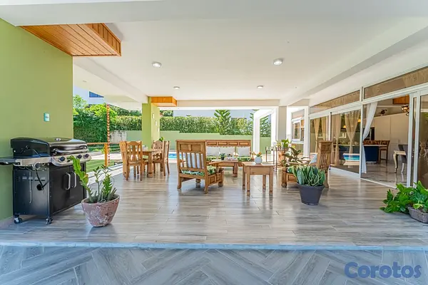 casas vacacionales y villas - Villa de lujo en jarabacoa proyecto cerrado cerca  3