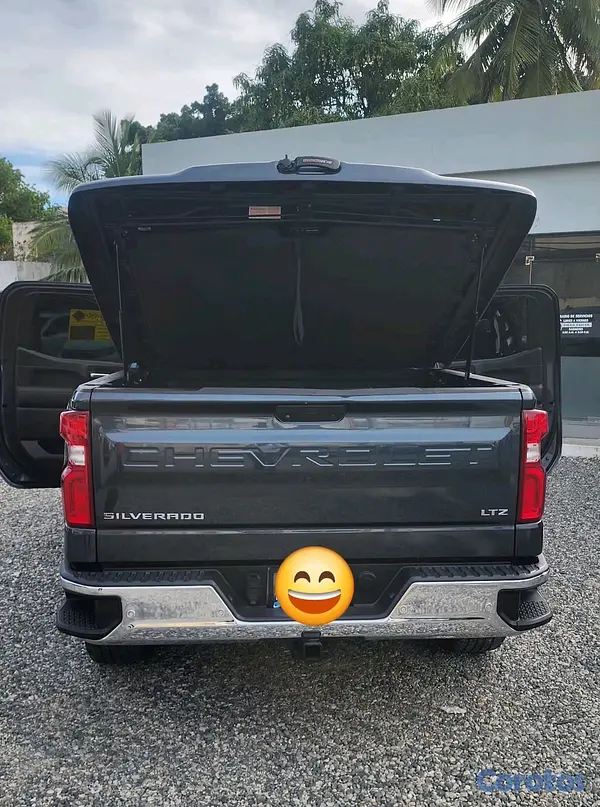 jeepetas y camionetas - CHEVROLET SILVERADO DURAMAX DIESEL 2020 5
