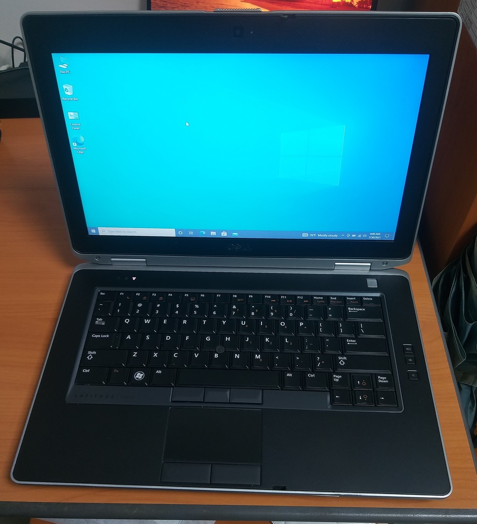 computadoras y laptops - Laptop Dell i5, 8GB Memoria, Disco Estado Solido