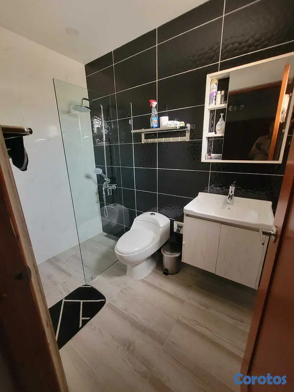 apartamentos - SE VENDE DE OPORTUNIDAD APARTAMENTO AMUEBLADO DE 3 HABITACIONES 1 PARQUEO  7