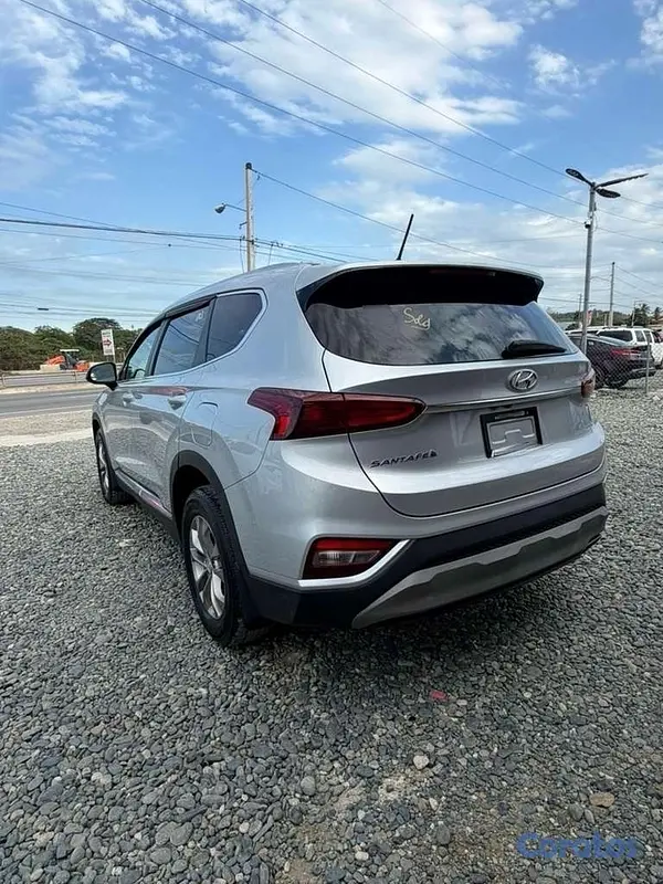 jeepetas y camionetas - Hyundai Santa Fe SE 2020 – Versión Americana
 4