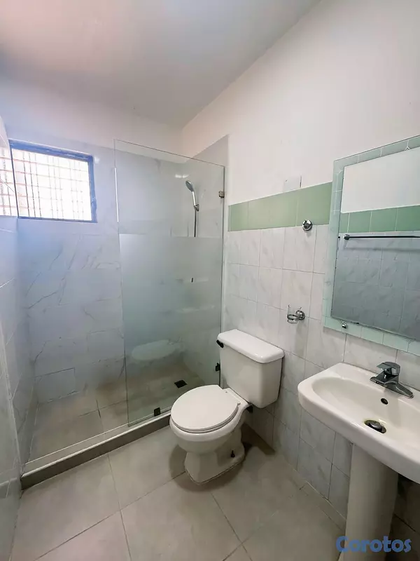 apartamentos - APARTAMENTO AMPLIO + UBICACIÓN ESTRATÉGICA = OPORT 7