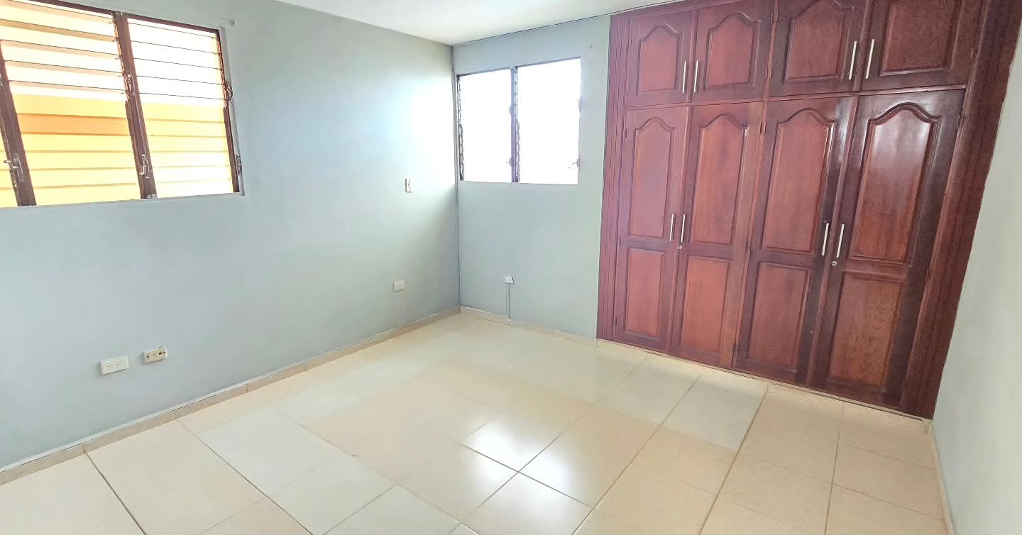 apartamentos - 3ER PISO EN LOS CERRO DE GURABO A 5 MIN DE PLAZA HACHE  1