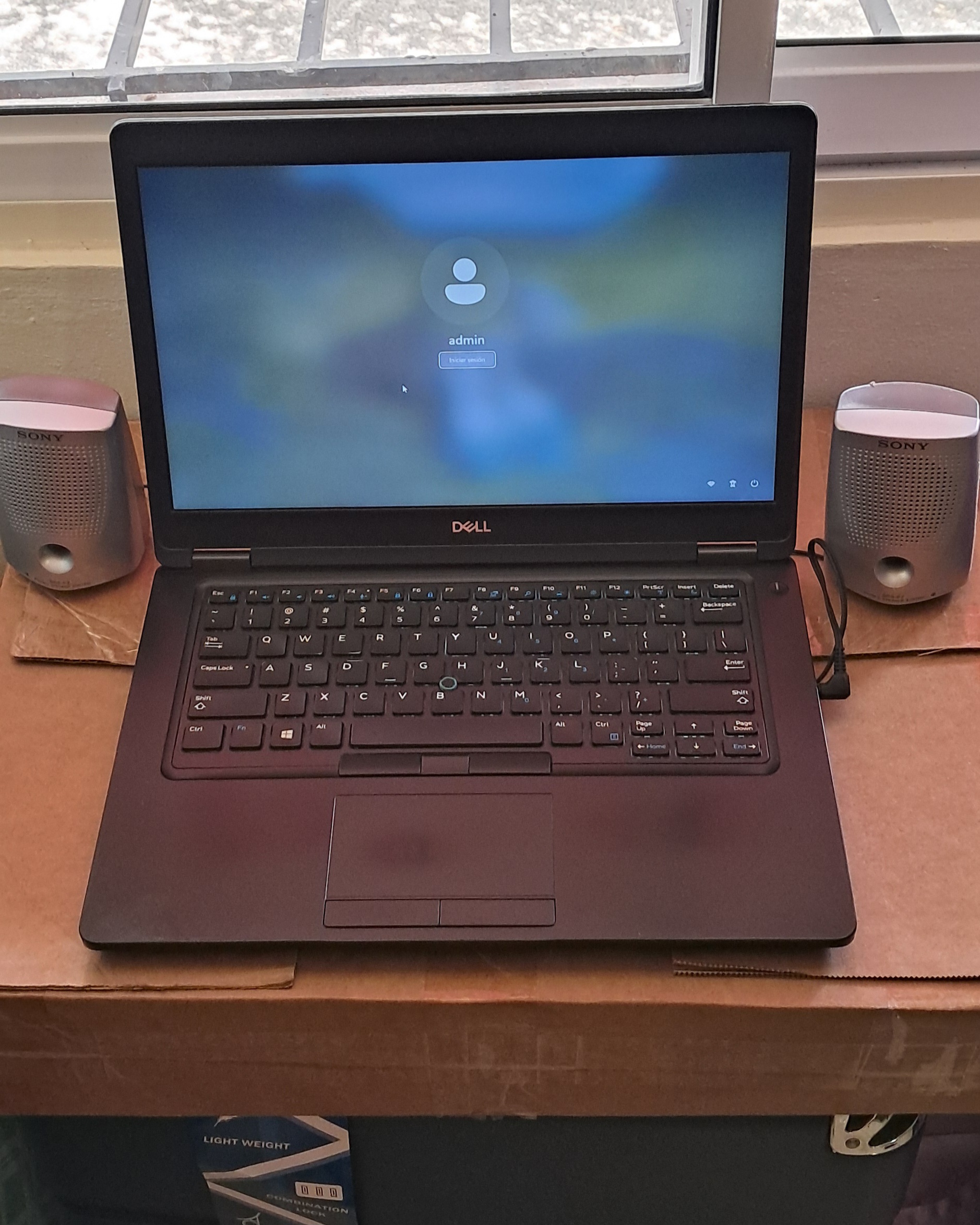computadoras y laptops - Laptop Dell 5490 500GB SSD M2 i5 12GB Ram DDR4 0
