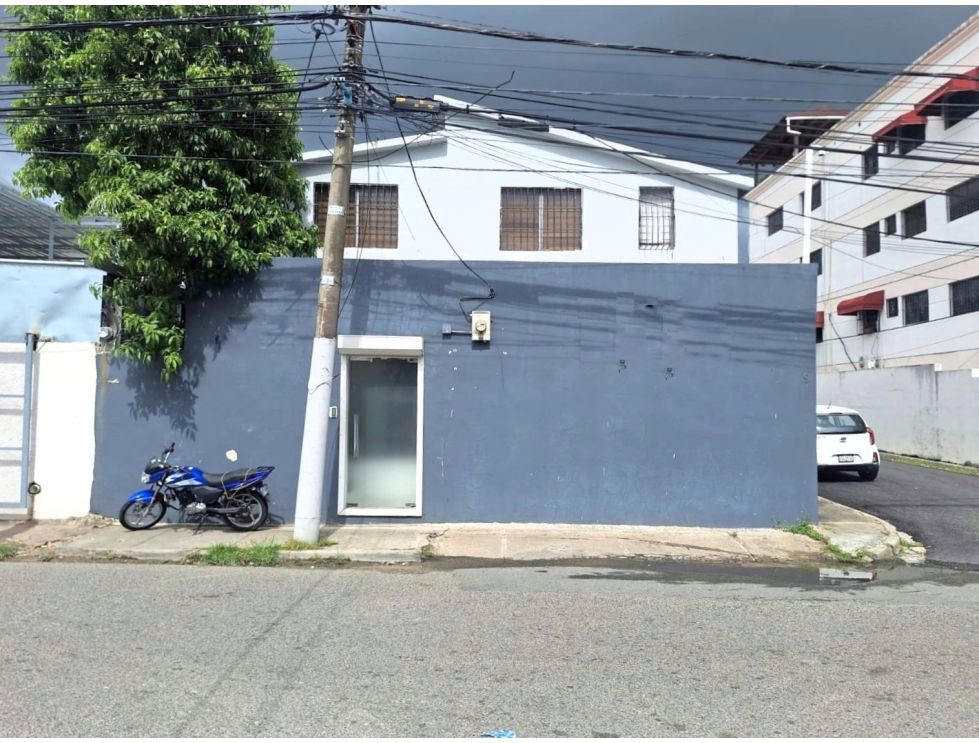 casas - Propiedad comercial arroyo hondo viejo 4