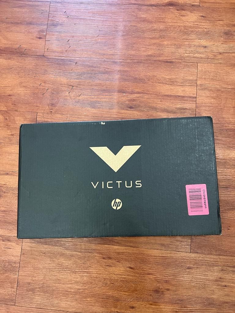 celulares y tabletas - HP Victus 15-fa0025nr Gaming Intel i5 8GB/512GB 1