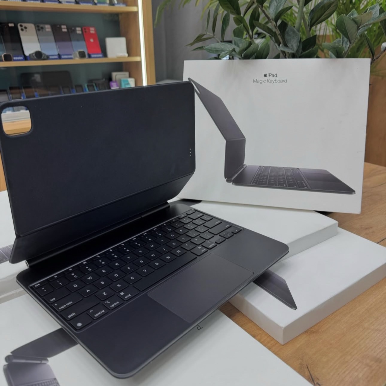 celulares y tabletas - Magic Keyboard Para iPad Pro 13” Chip M4 Nuevos Sellados  1