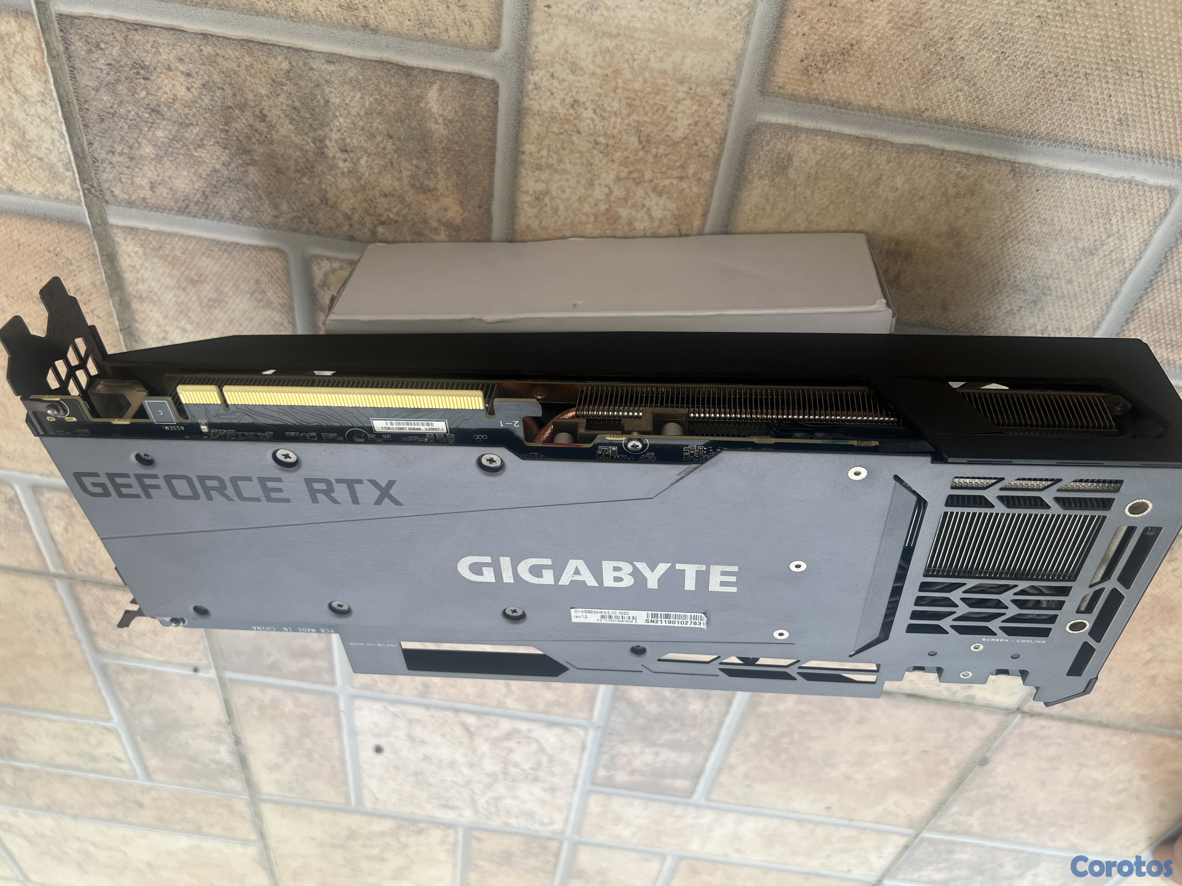 computadoras y laptops - Tarjeta gráfica GeForce RTX 3080 GIGABYTE  (Nvidia) 10gb 5