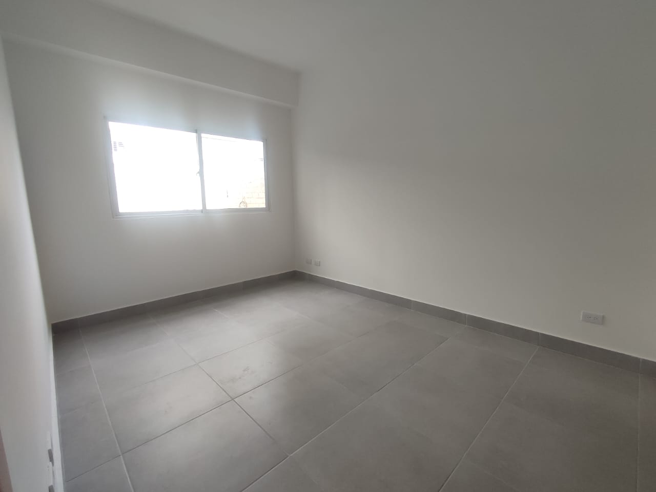 apartamentos - Apartamento en alquiler, en BellaVista 5