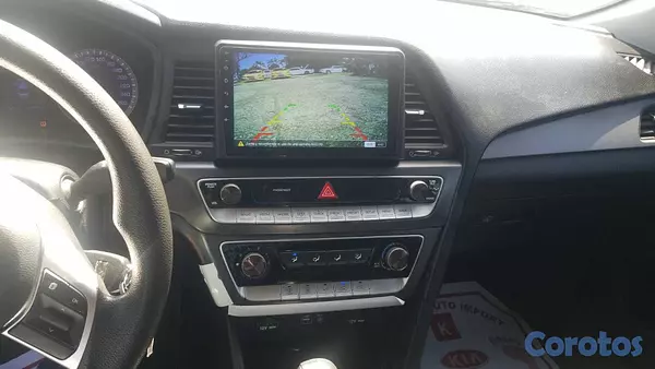 carros - HYUNDAI SONATA NEW RISE 2021 GRIS 10