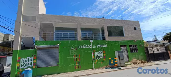 oficinas y locales comerciales - Se Renta Local Comercial en Barrio México, proximo 9