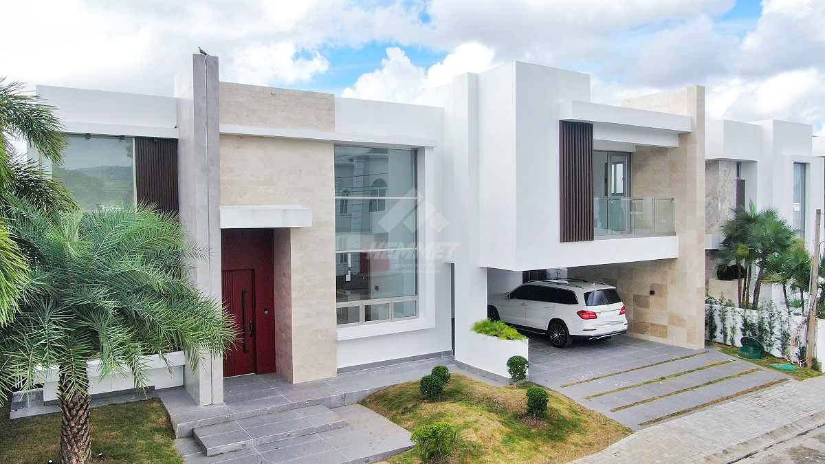 casas - CASA ESTRENAR PISCINA PRIVADA DONA ISABEL G. STGO 1