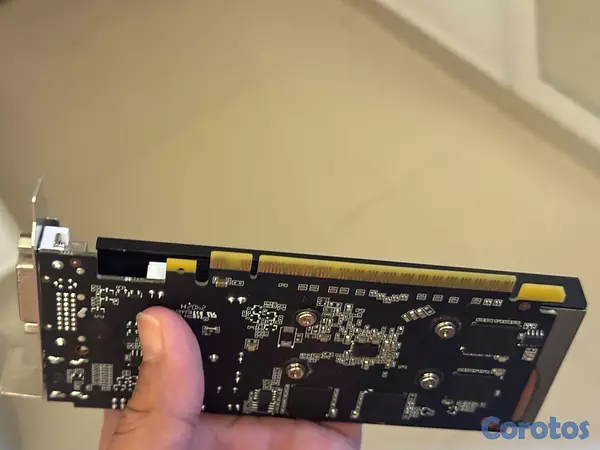 computadoras y laptops - Nvidia GTX750 ti 3