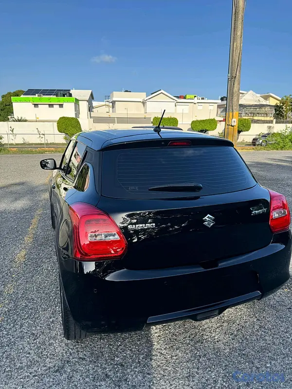carros - suzuki Swift 2022 7