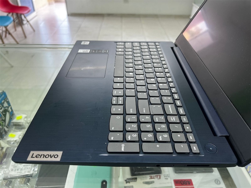 computadoras y laptops - Laptop Lenovo Ideapad 3 15iML05 i5. USASA 5