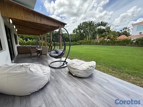 casas vacacionales y villas - Vendo Villa Nueva 6Hab Metro Country US$460k 10