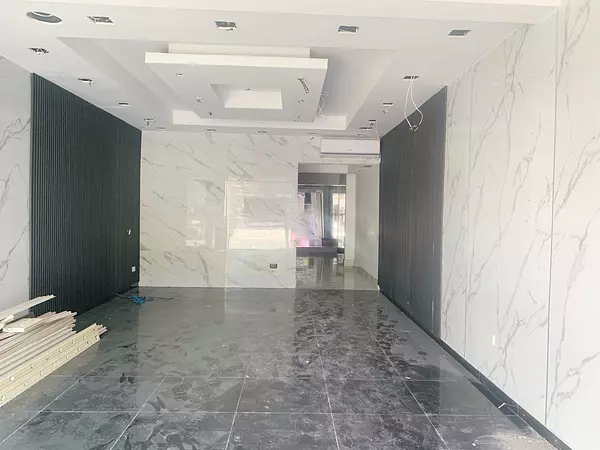 oficinas y locales comerciales - Local en primer nivel Bella vista  4