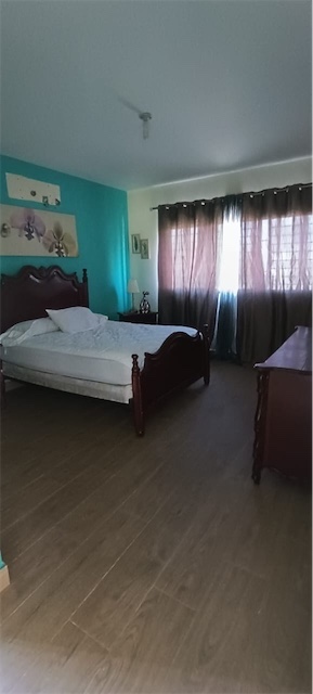 casas - Venta de casa de dos niveles en la autopista de san Isidro Santo Domingo este 7