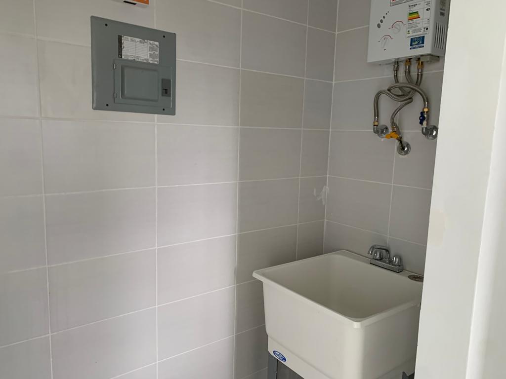 apartamentos - Apartamento en venta en Piantini 4