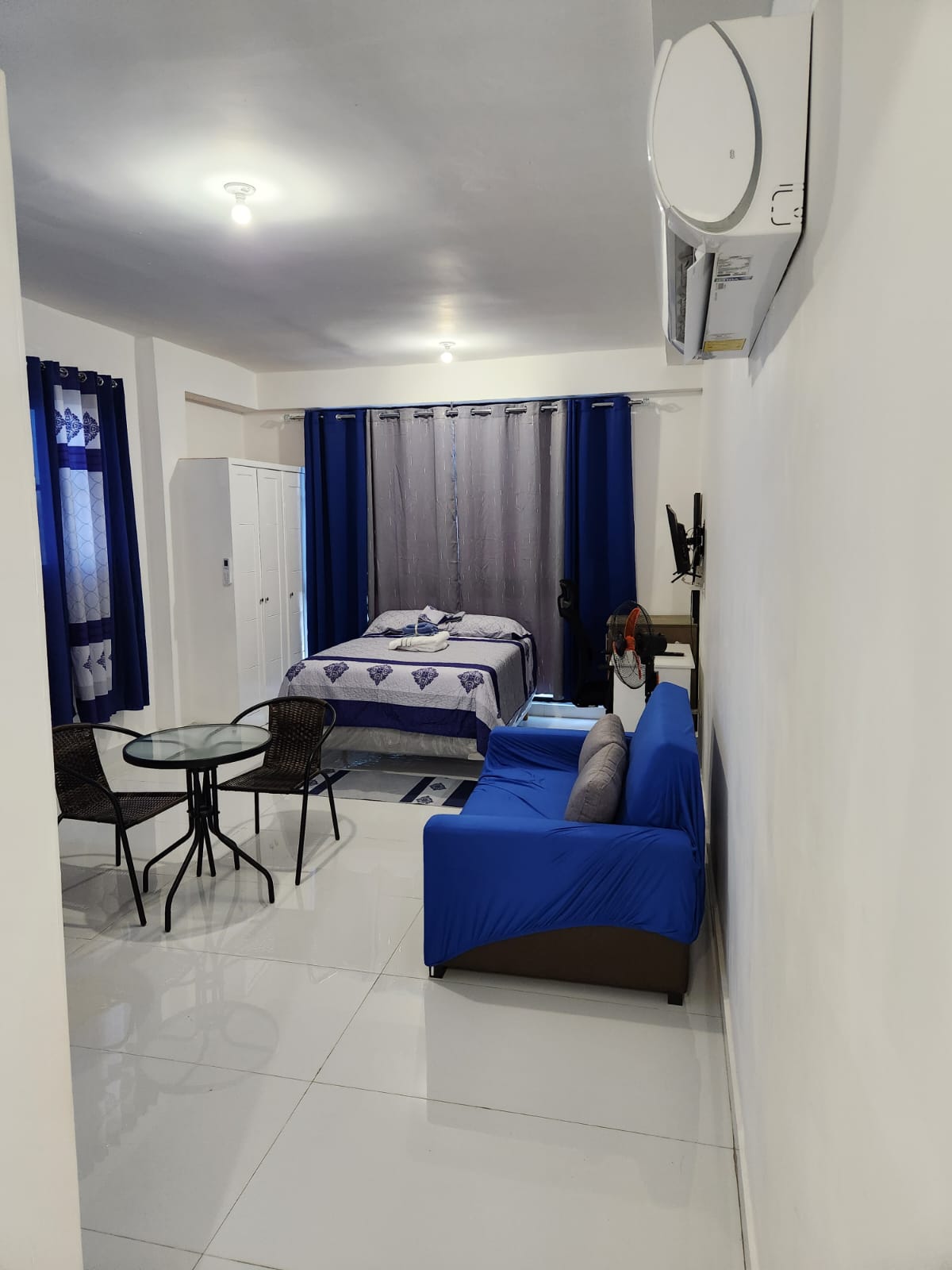 apartamentos - ALQUILO   O VENDO APARTAMENTO AMUEBLADO  1