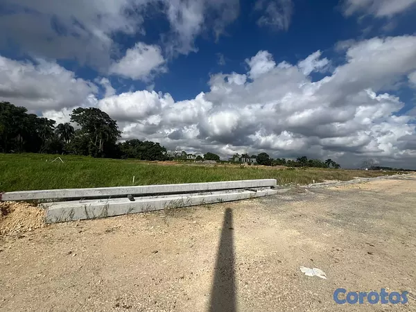 solares y terrenos - Recidencial Alto Río  5