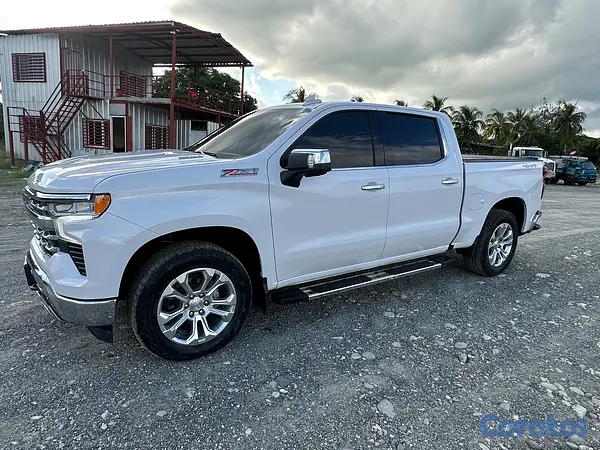 jeepetas y camionetas - Chevrolet Silverado 2023 diesel 7