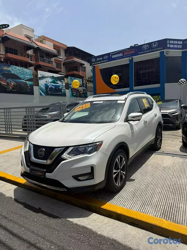 jeepetas y camionetas - Nissan Rogue SV AWD Panorámica  2020 3