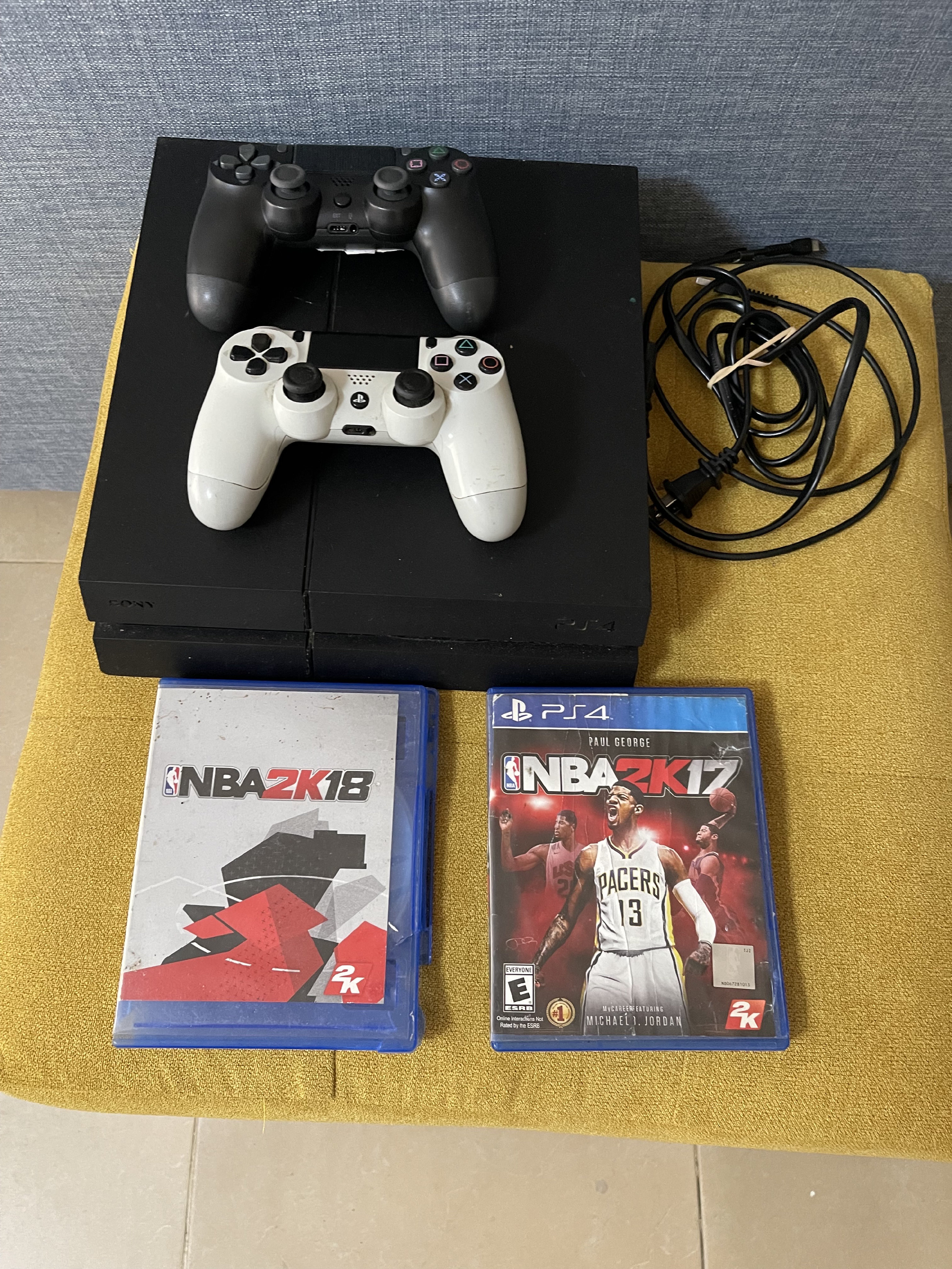consolas y videojuegos - ventas de play station 4 incluye 2 controles y 2 juegos  2