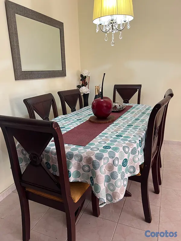 muebles y colchones - Comedor caoba seis sillas 4